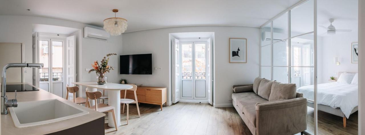 Beautiful Apartment In The Heart Of Madrid — Photos 1